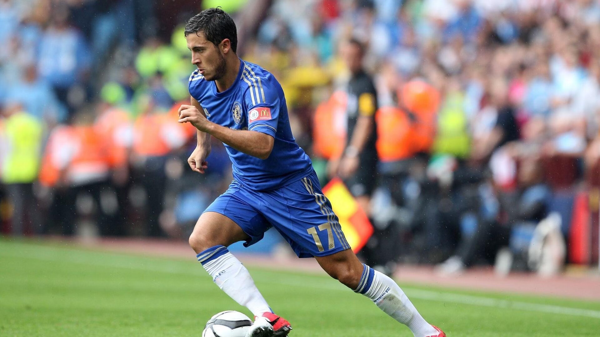 意甲赛场上一场令人难忘的胜利之夜，意甲连胜纪录